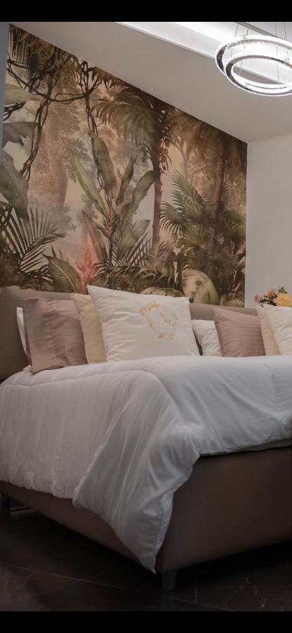 Nm Luxury Suites Помпей Екстериор снимка